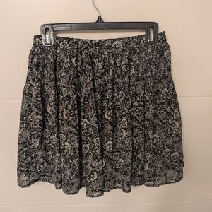 Flowy Mini Skirt With Lining